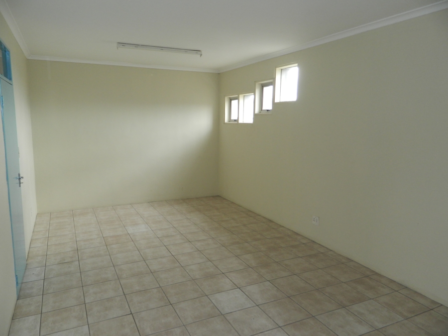 To Let commercial Property for Rent in Paarl Central Western Cape